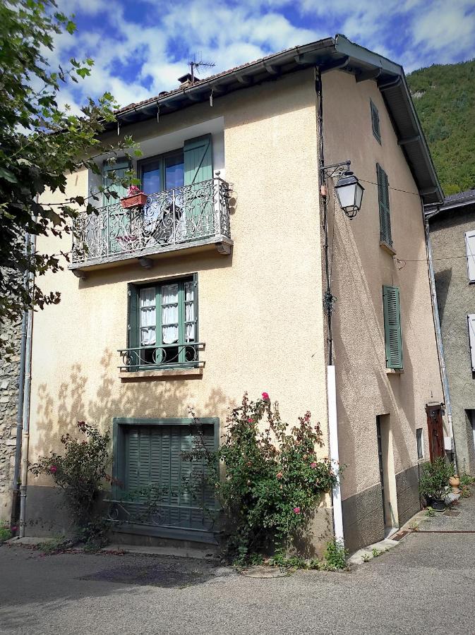 La Maison Des Vacances Auzat Exteriér fotografie