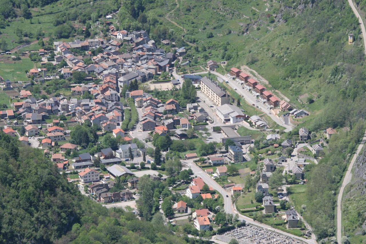 La Maison Des Vacances Auzat Exteriér fotografie